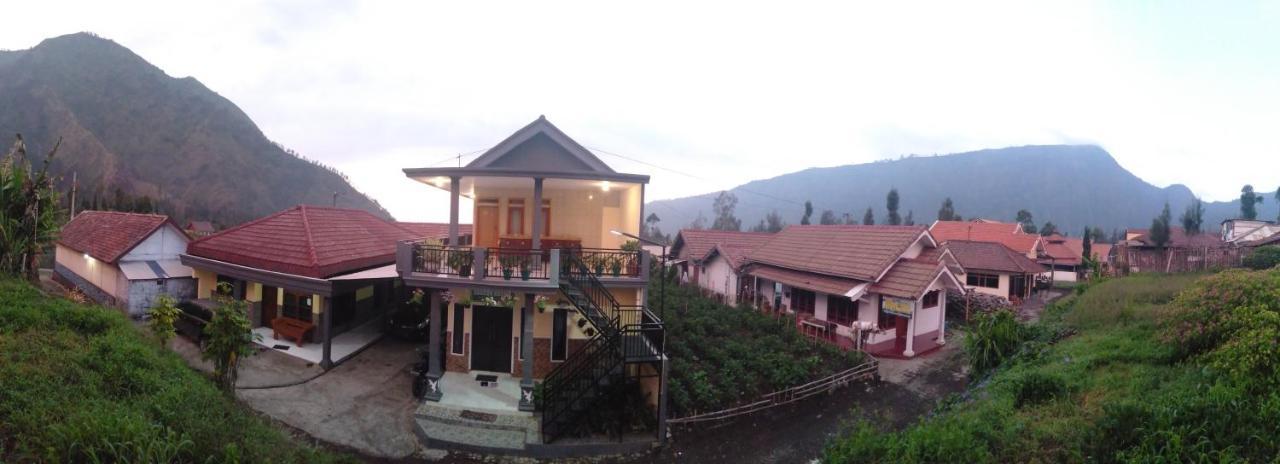 Homestay Anggun Bromo Eksteriør billede