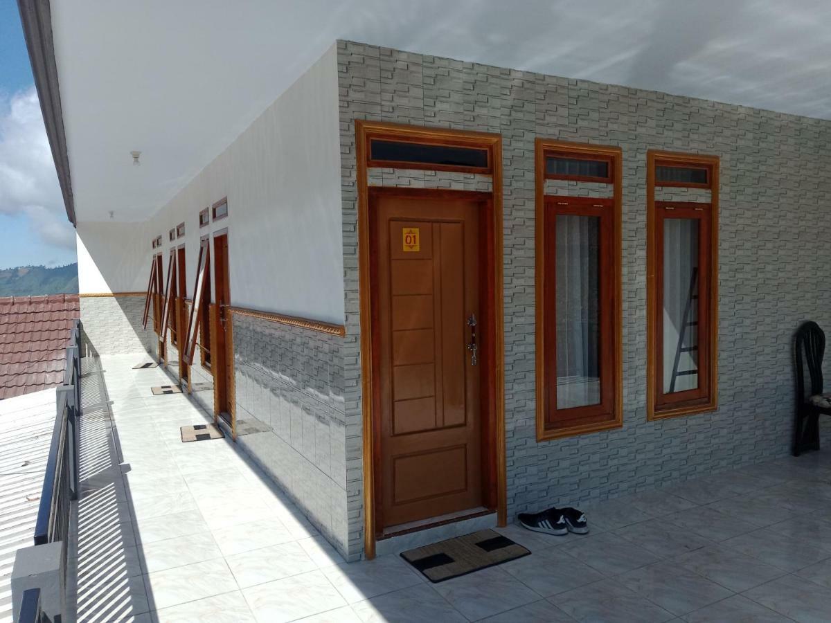 Homestay Anggun Bromo Eksteriør billede